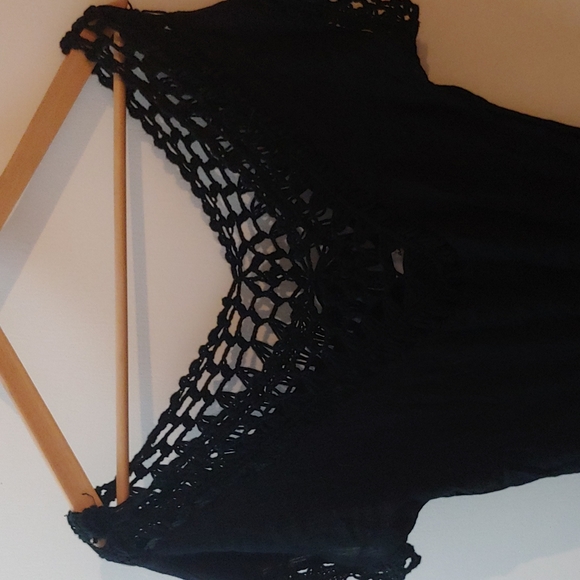 ๐2/$20- le vie on Rose beach coverup size XS - Picture 2 of 3